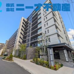 ローレルスクエア柏原